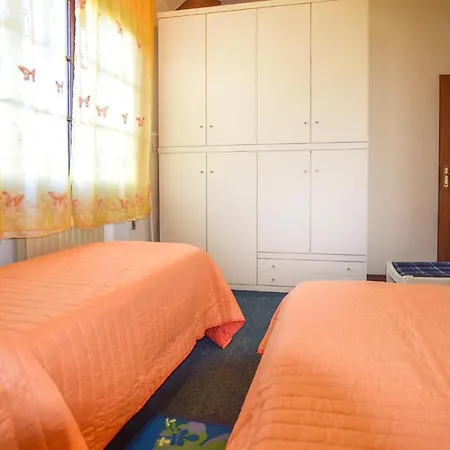3 Bedroom Awesome In